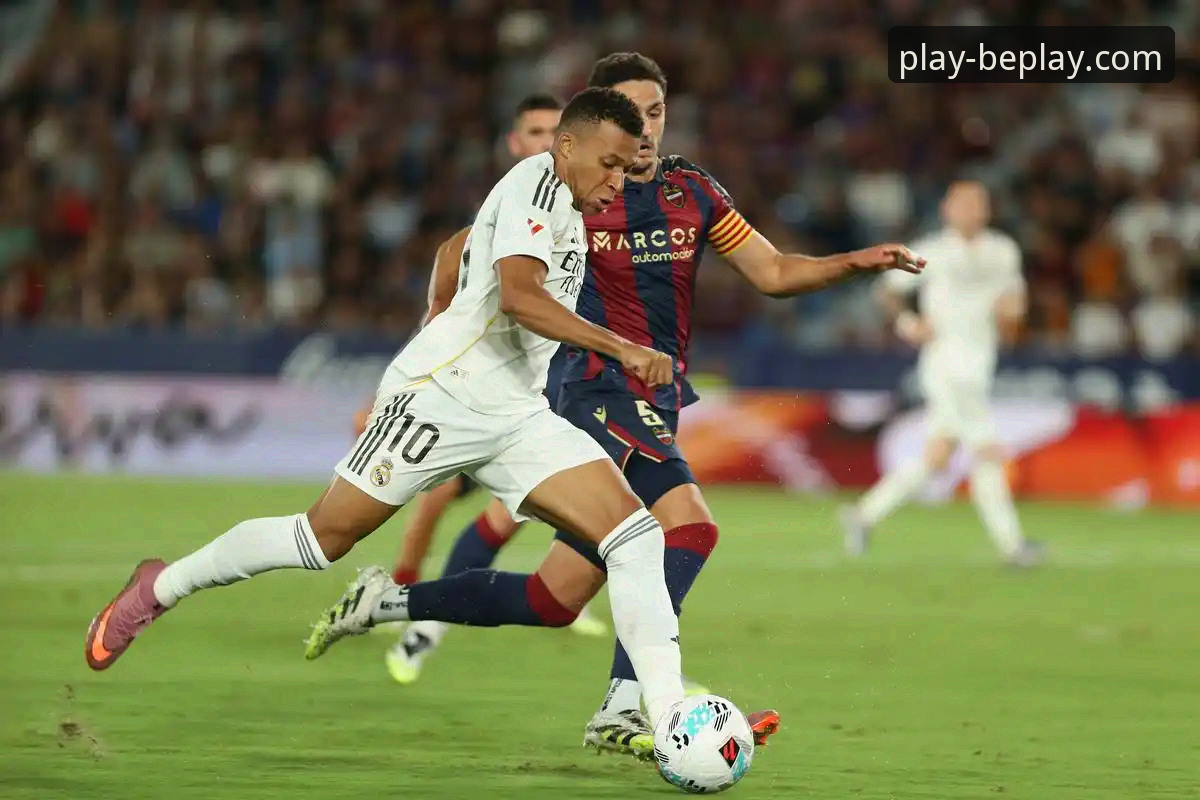 从皇马复仇战看现代足球:beplay体育官网手机登录安装教程助你捕捉赛场内外关键细节